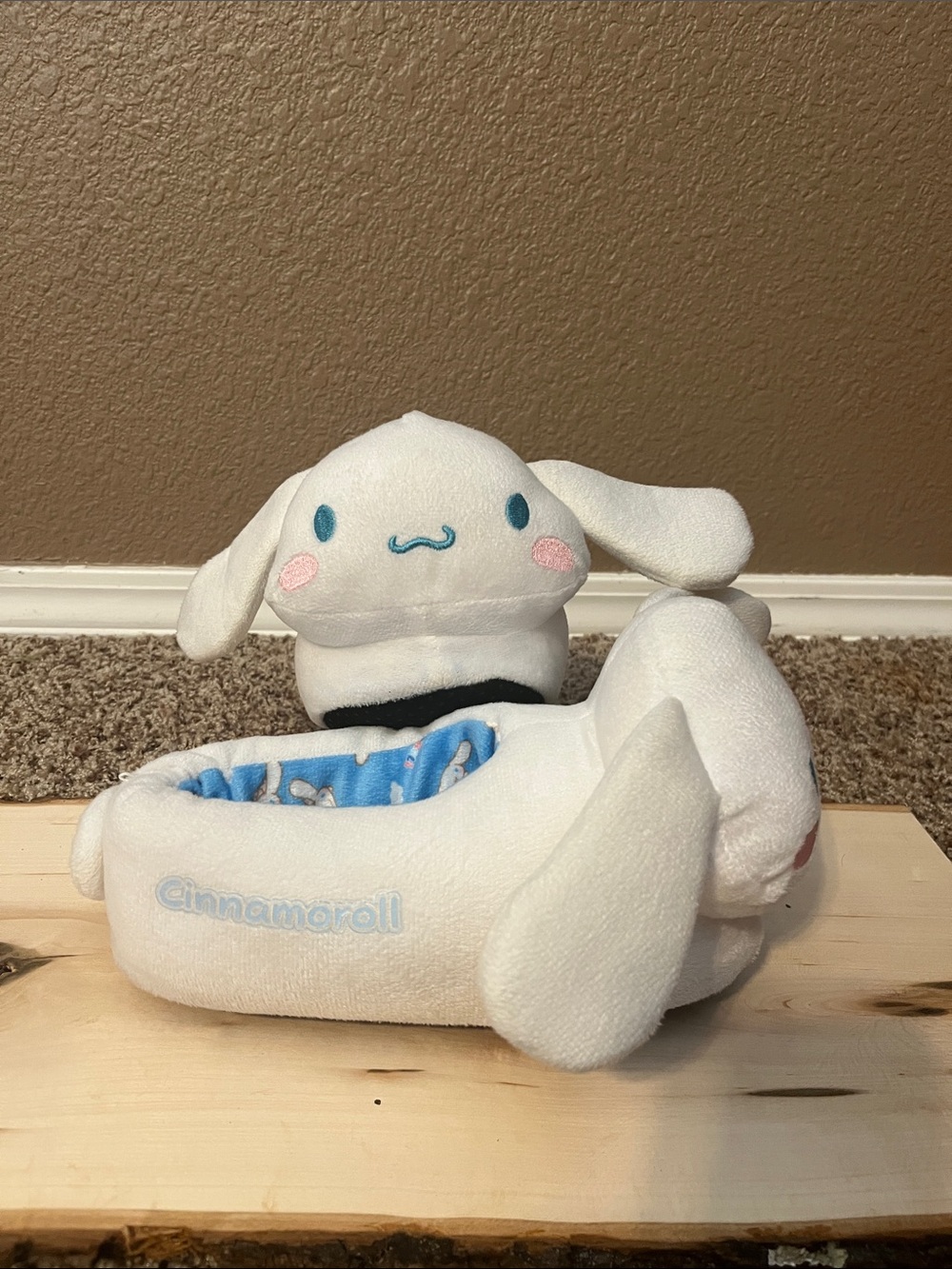 Sanrio Cinamoroll Slippers
